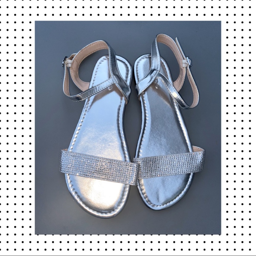ALDO Silver Rhinestone Sandals Size 4